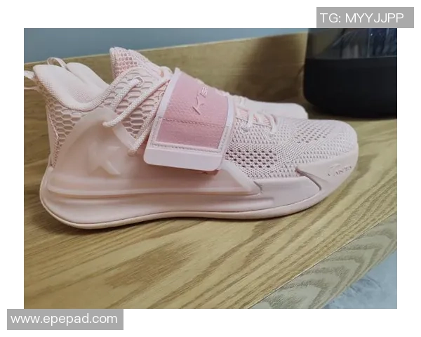安踏女款实战篮球鞋推荐提升你的球场表现与舒适度
